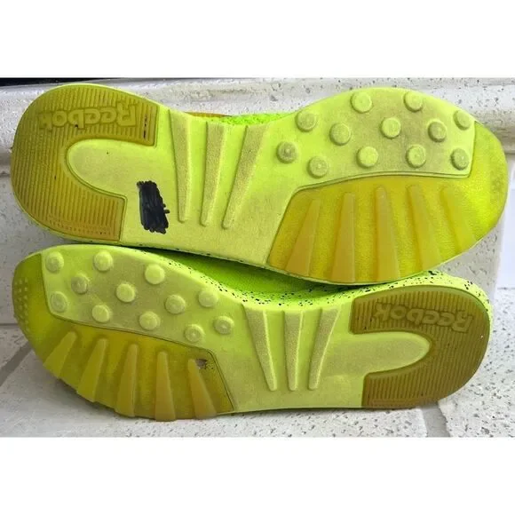 Reebok Men’s Zoku Runner Ultra Knit Solar Yellow Neon Sneakers Sz 10.5 - Picture 13 of 15
